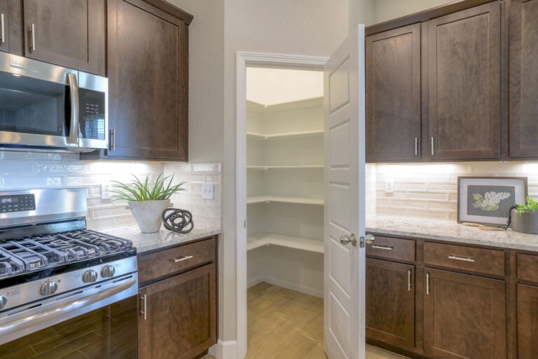 Rebecca 33 Web Or Mls Arise Homes 7510 Mccormick Dr. Shawnee, Ks 33 (13)