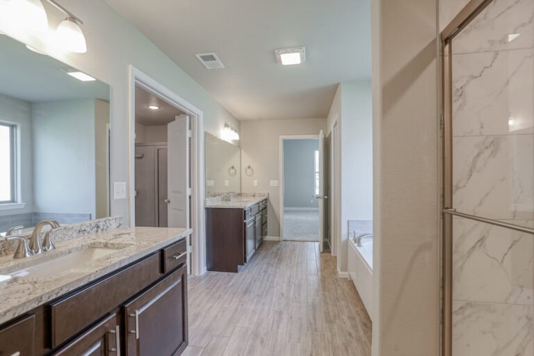 Carrie Arisehomes22647w88thst 10 (17)