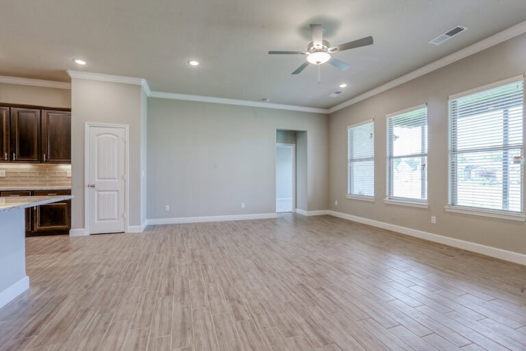 Carrie Arisehomes22647w88thst 10 (5)