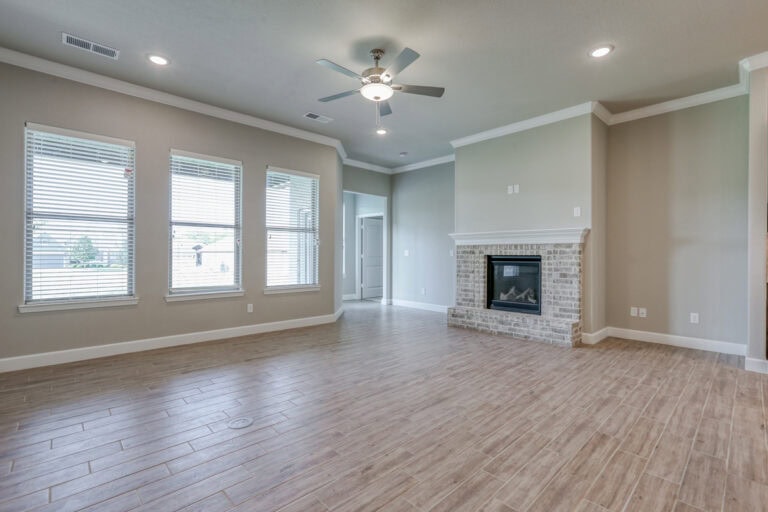 Carrie Arisehomes22647w88thst 10 (7)