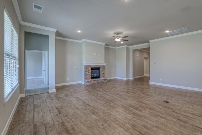 Heidi Christinaking 7524belmontdr (17)