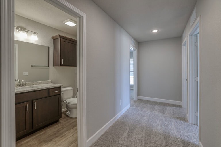 Heidi Christinaking 7524belmontdr (5)