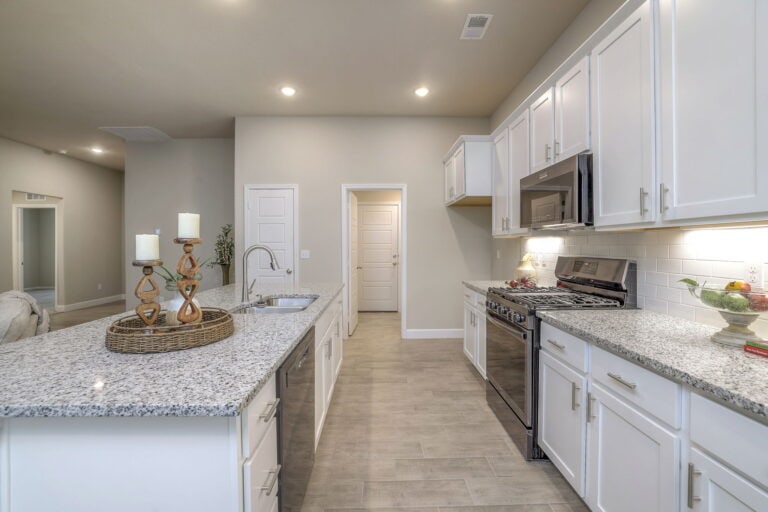 Jade 32 Web Or Mls Arise Homes 7505 Mccormick Dr. Shawnee, Ks 32 (14)