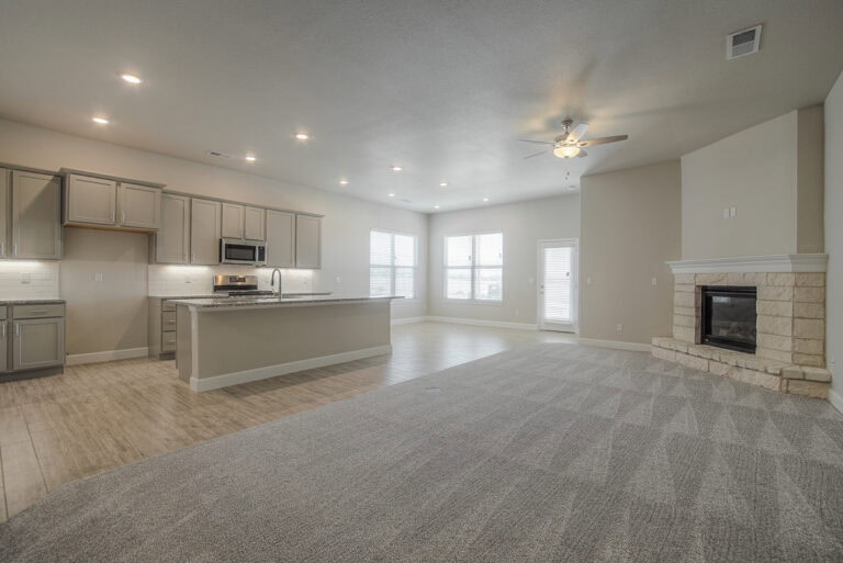 Joanna Arisehomes 24515w76thst,shawnee,ks66227 39 (37)