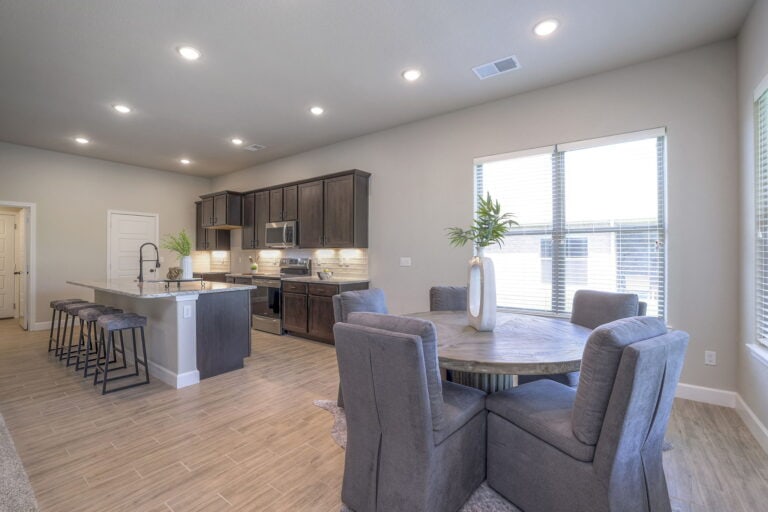 Liliana 36 Web Or Mls Arise Homes 7513 Mccormick Dr. Shawnee, Ks 36 (28)