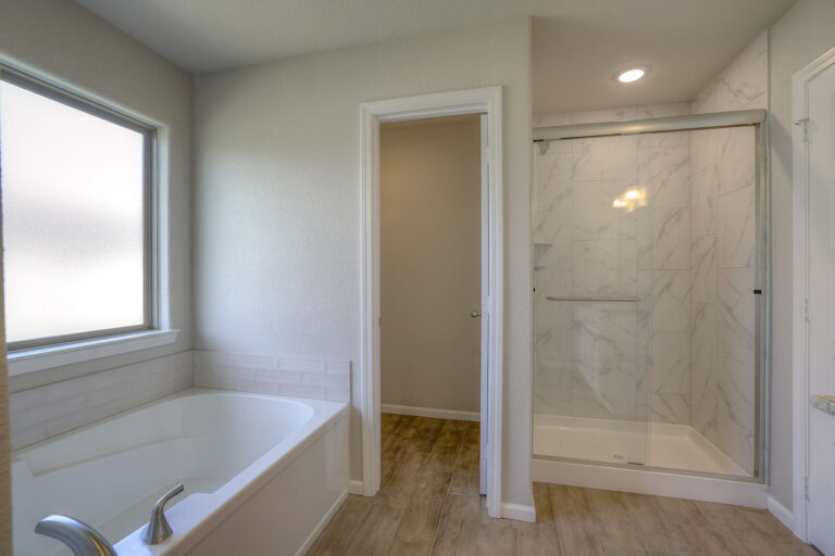 Marie 31 Web Or Mls Arise Homes 7526 Mccormick Dr. Shawnee, Ks 31 (26)