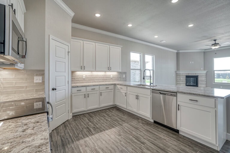 Nikki Arisehomes 7538apachedr,shawneeks 42 (7)