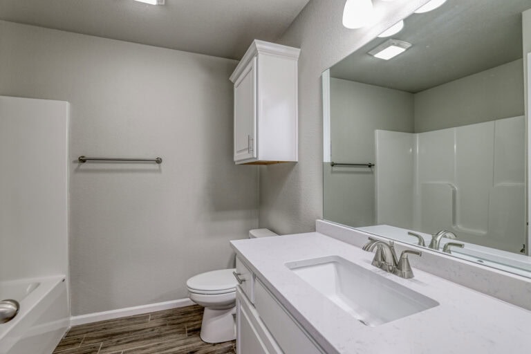 Sara Ann Arisehomes 7529apachedr (35)