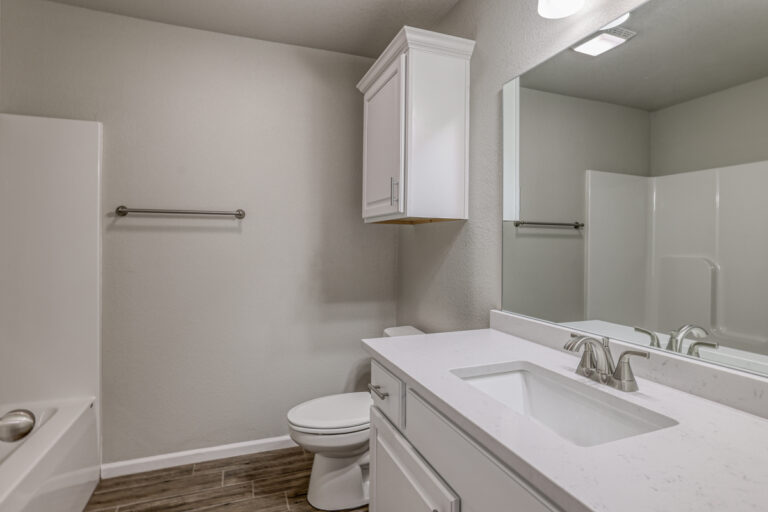 Sara Ann Arisehomes 7529apachedr (5)