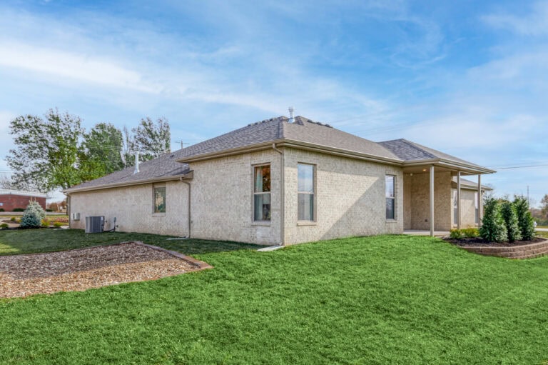 Tera Arisehomes 8282gleasonrd (2)