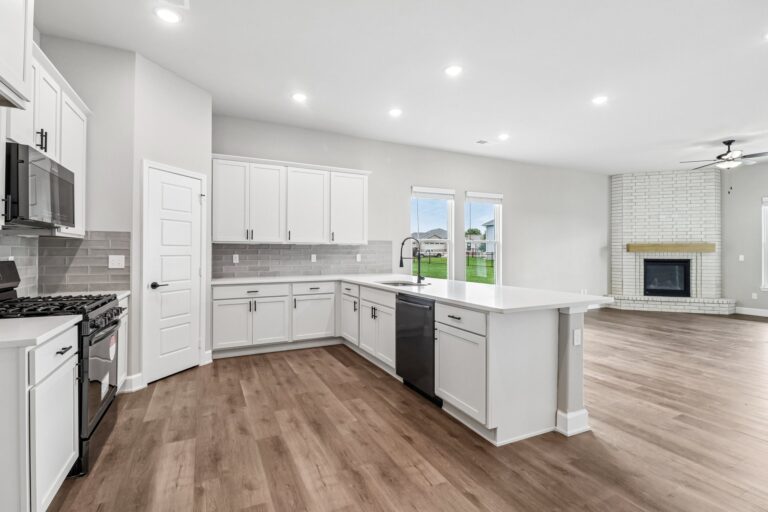 12 Web Or Mls W 166th Ct S2405 012