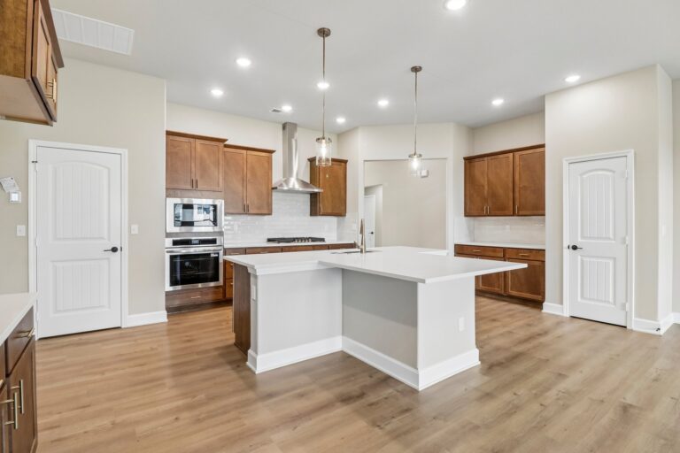 12 Web Or Mls W 166th Ct S2705 012