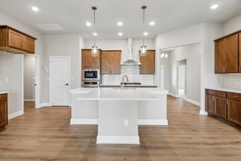 13 Web Or Mls W 166th Ct S2705 013