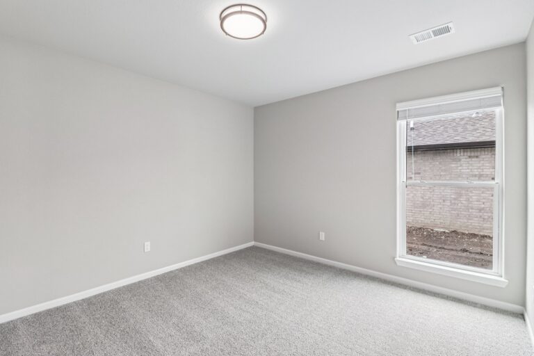 18 Web Or Mls W 166th Ct S2405 018
