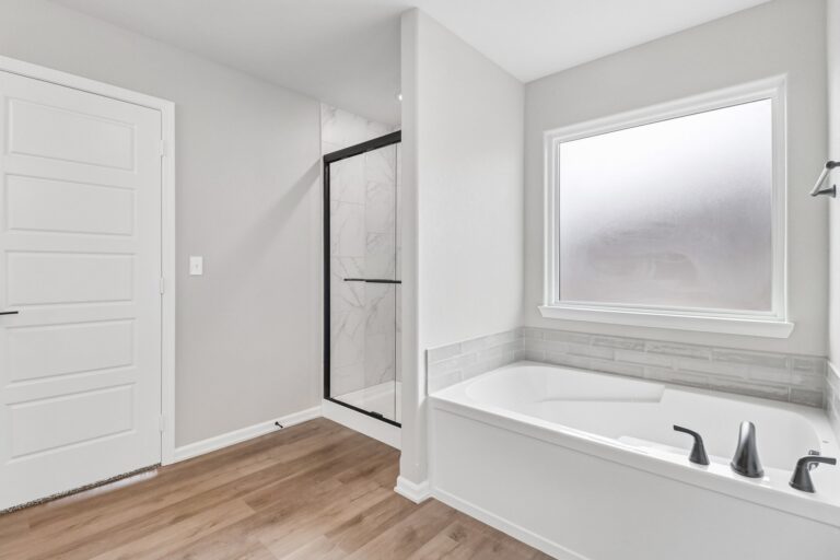 24 Web Or Mls W 166th Ct S2405 024