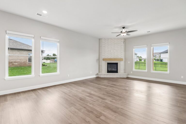 5 Web Or Mls W 166th Ct S2405 005