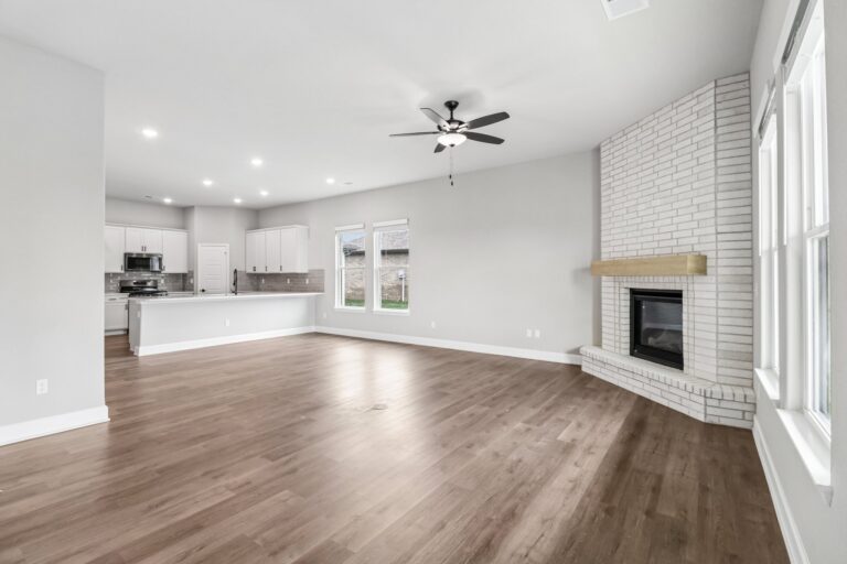 8 Web Or Mls W 166th Ct S2405 008