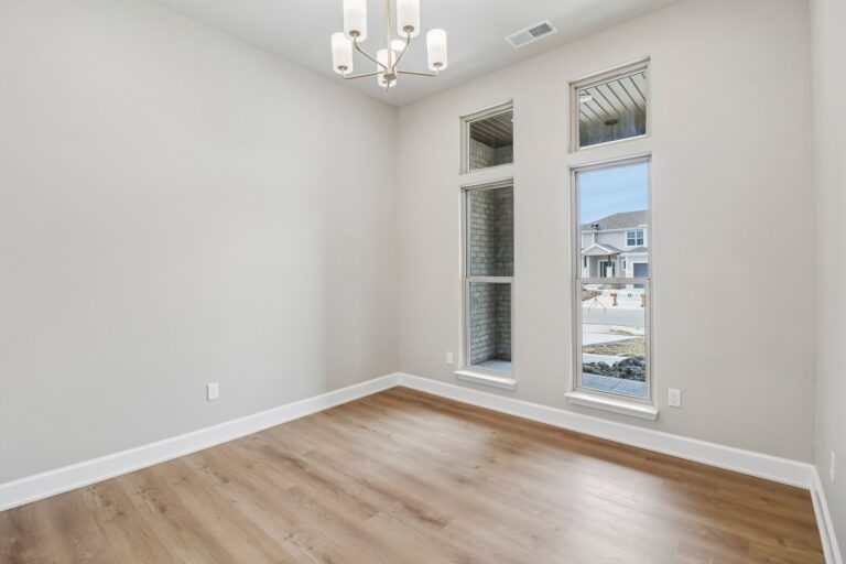 8 Web Or Mls W 166th Ct S2705 008