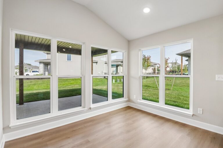 9-web-or-mls-S Hall St-S3008-009