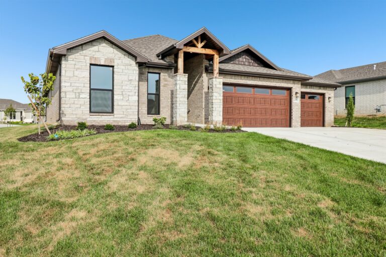 2-web-or-mls-S Hall St-S3008-002