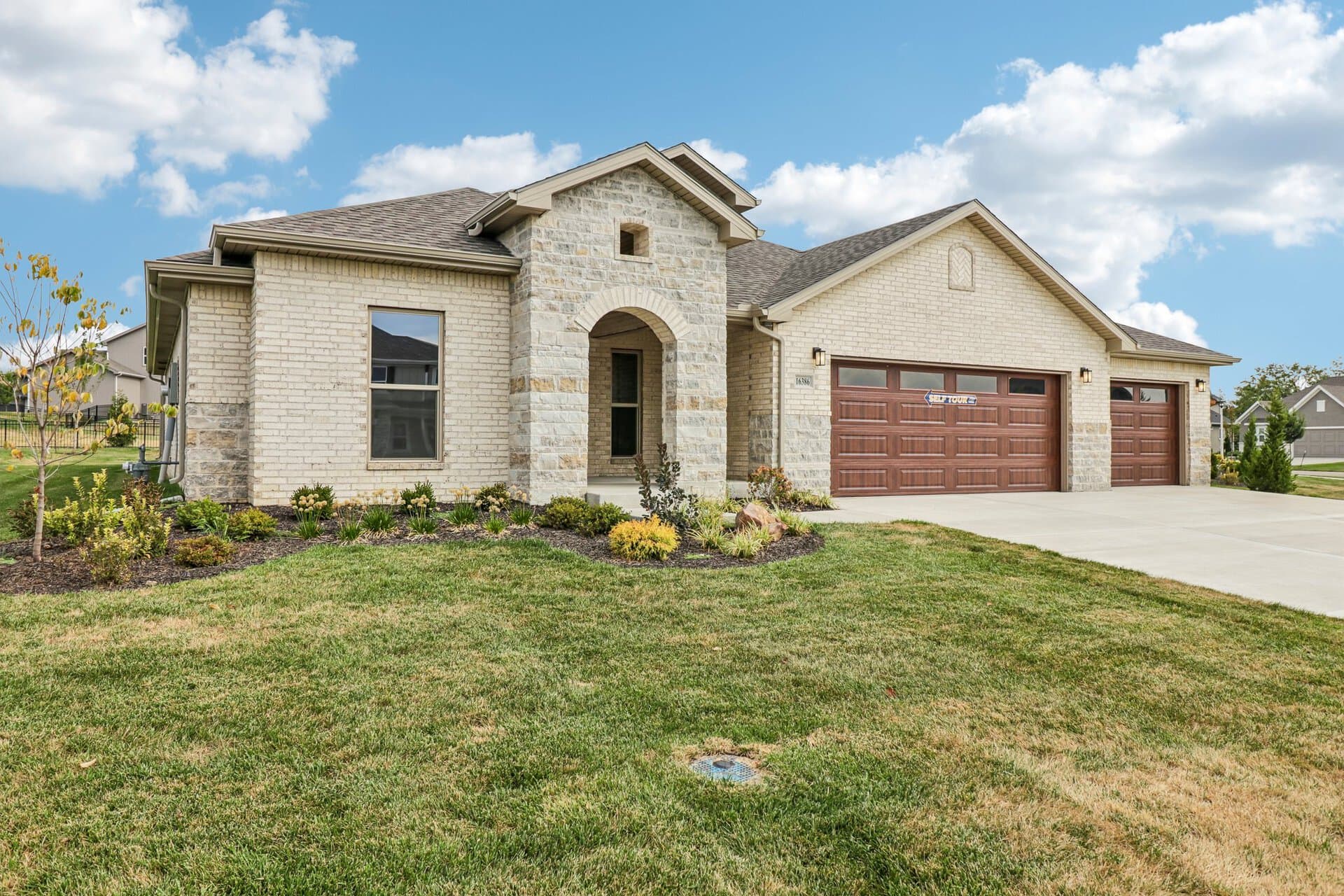 1-web-or-mls-W 166th Ct-S1009-001