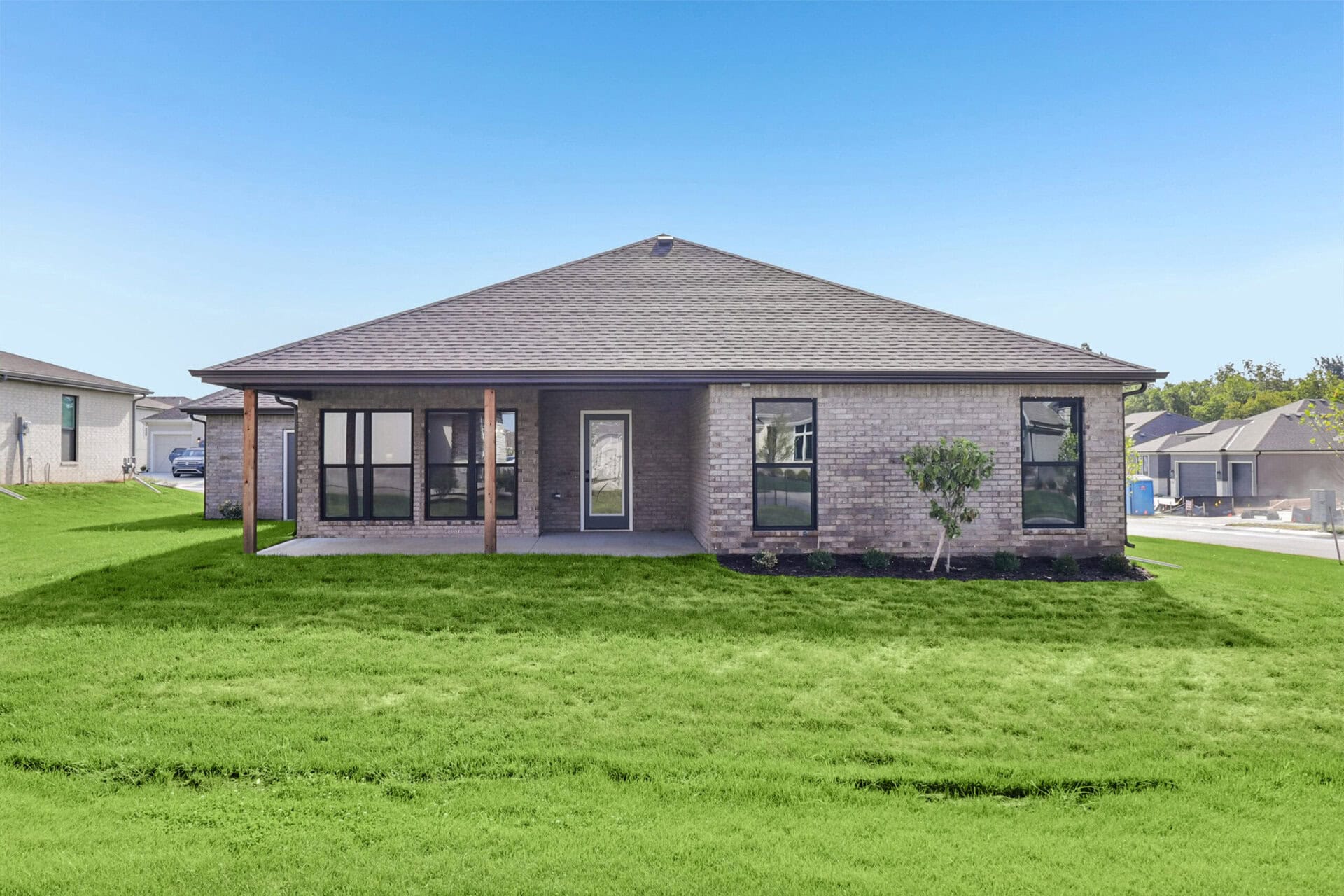 25-print-S Hall St-S3008-025_Lawn